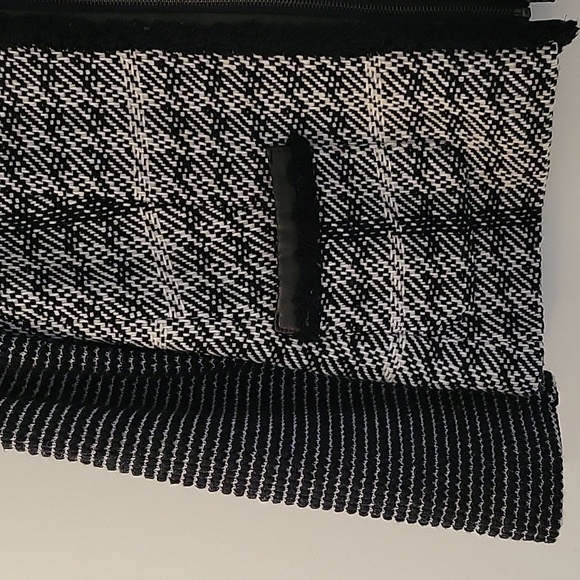 Max Mara Weekend Tweed Jacket with Faux Leather Trim - Black & White - Picture 2 of 5